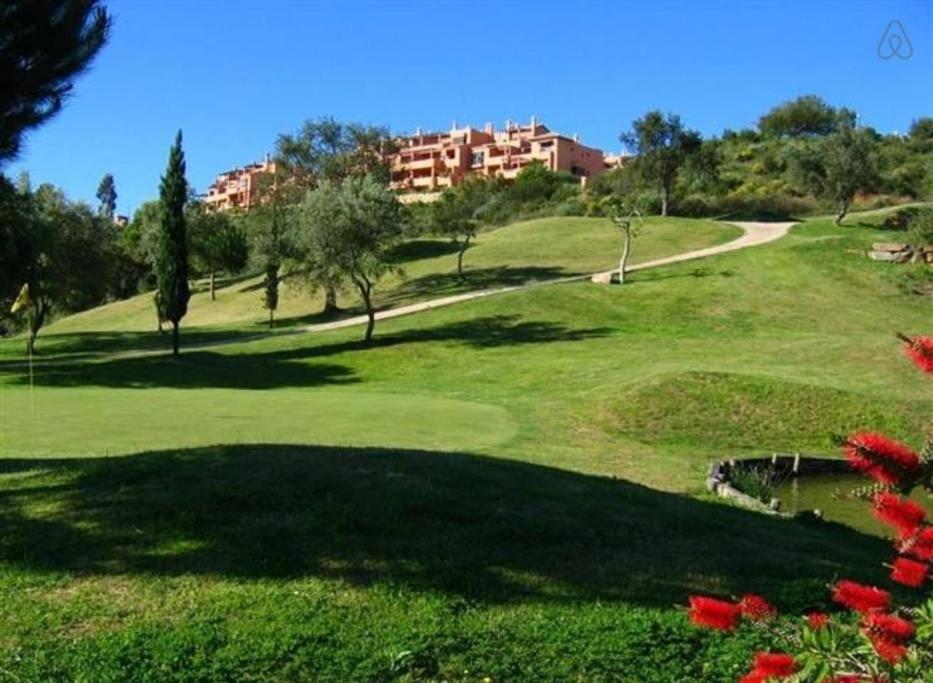 Luxury Apartment With Sea Views, Golf, Gym, Spa, 7 Pools Ojén Buitenkant foto